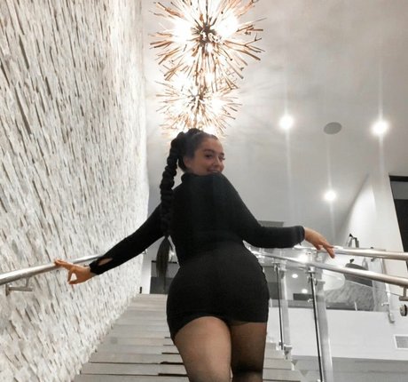 Nacktes geleaktes OnlyFans-Foto von Mapledivine
