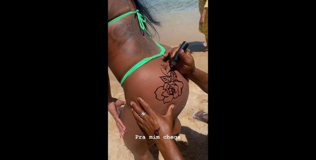 Nacktes geleaktes OnlyFans-Foto von Clara Batista