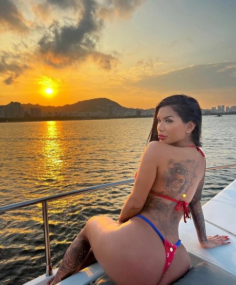 Nacktes geleaktes OnlyFans-Foto von Clara Batista