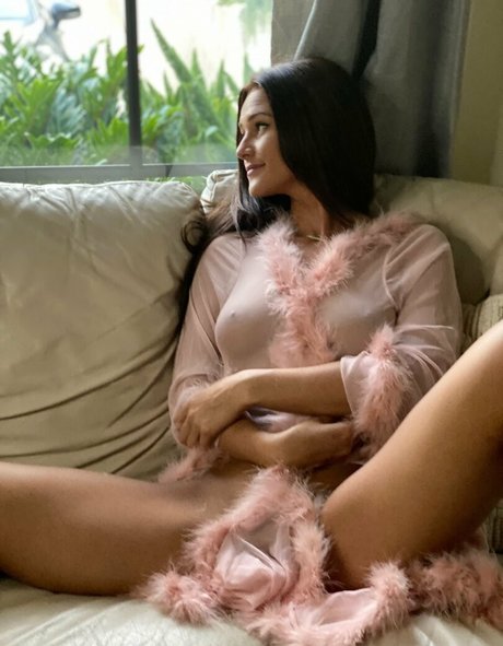 Nacktes geleaktes OnlyFans-Foto von Shelby Robbins
