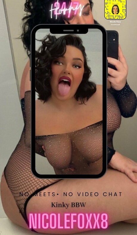 Nacktes geleaktes OnlyFans-Foto von Nicolefoxx6free