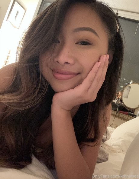 Nacktes geleaktes OnlyFans-Foto von Ktktkreme