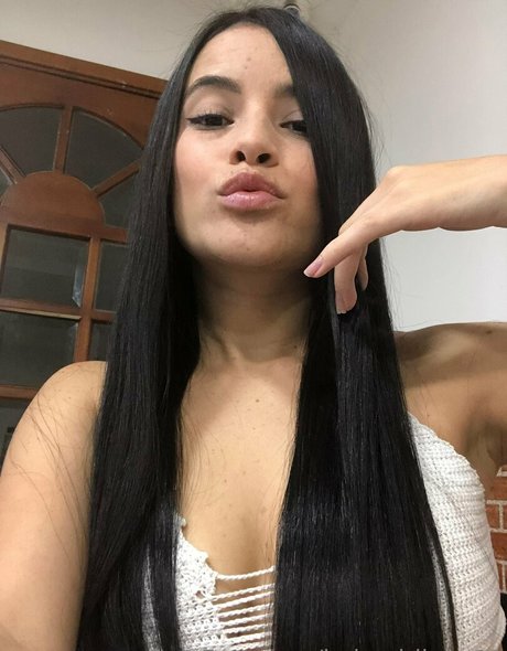 Nacktes geleaktes OnlyFans-Foto von Babygirlluna12