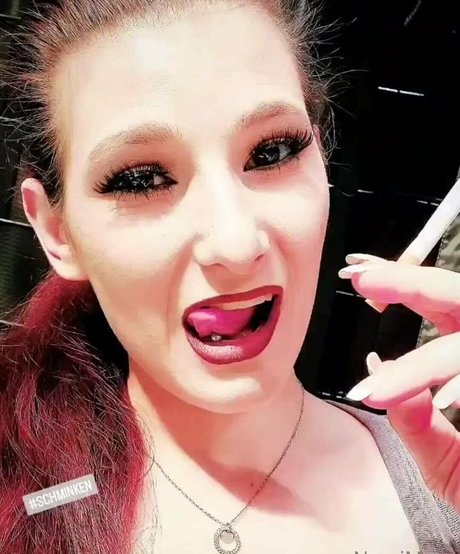 Nacktes geleaktes OnlyFans-Foto von Nessimaus