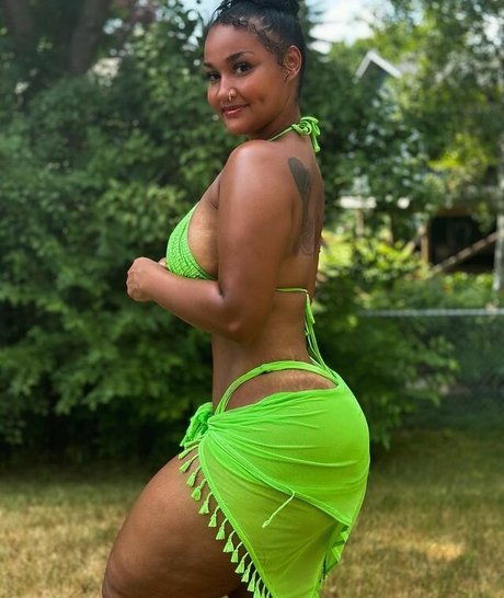 Nacktes geleaktes OnlyFans-Foto von Darla Shuttlesworth