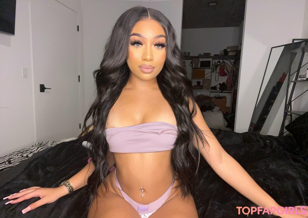 Nacktes geleaktes OnlyFans-Foto von Bubble Booty #1041