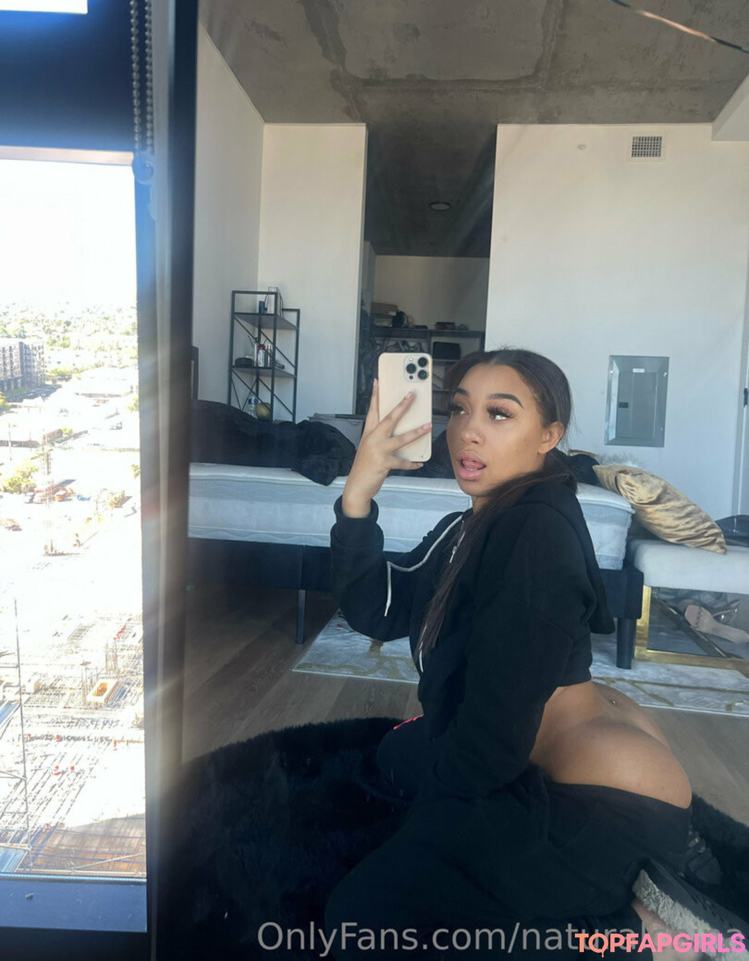 Nacktes geleaktes OnlyFans-Foto von Bubble Booty #1177