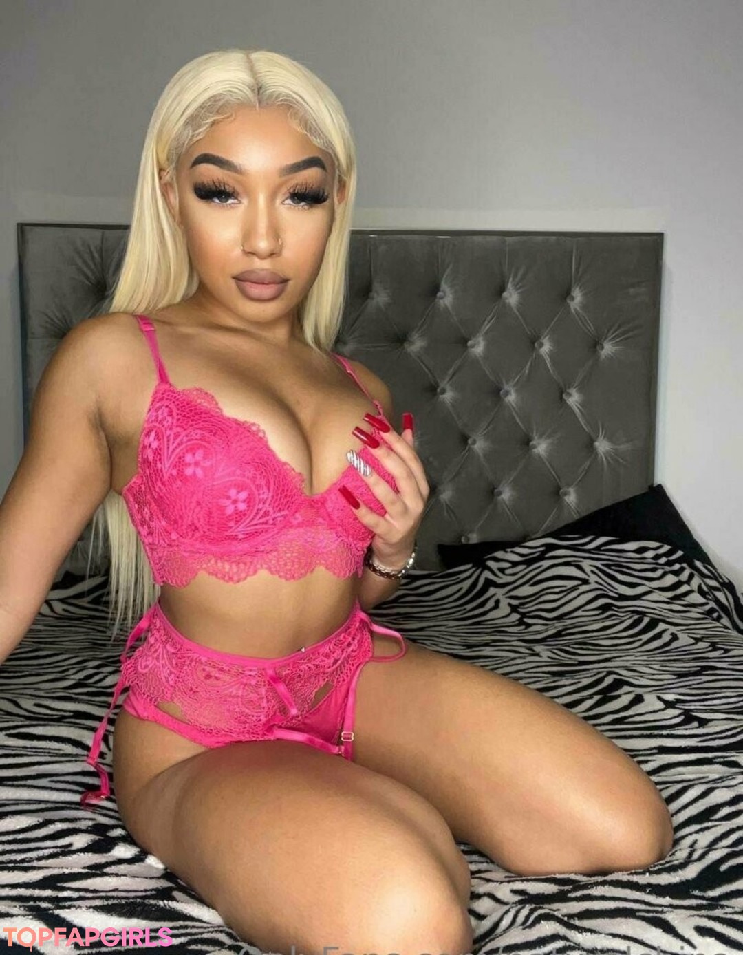 Nacktes geleaktes OnlyFans-Foto von Bubble Booty #1371