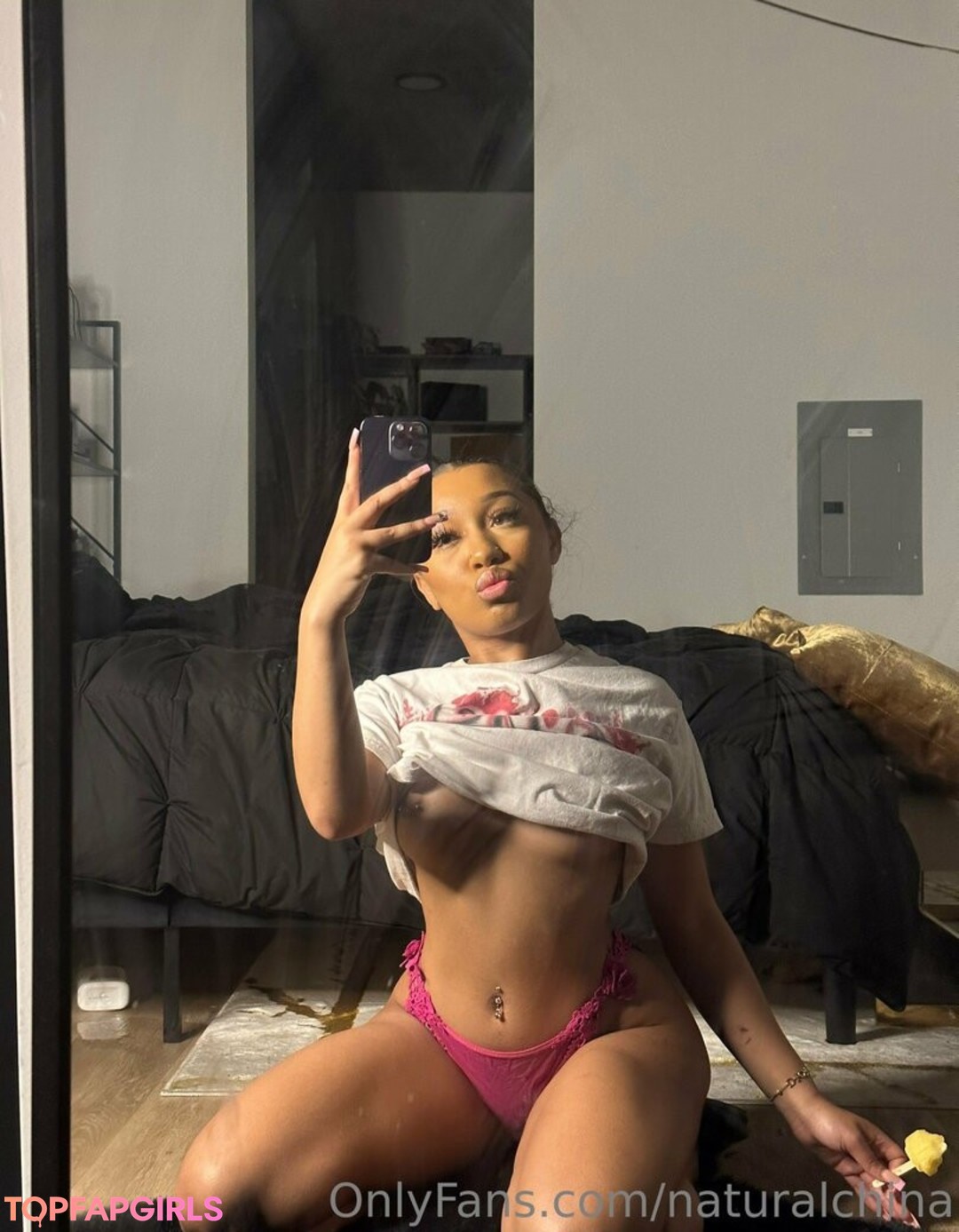 Nacktes geleaktes OnlyFans-Foto von Bubble Booty #1389