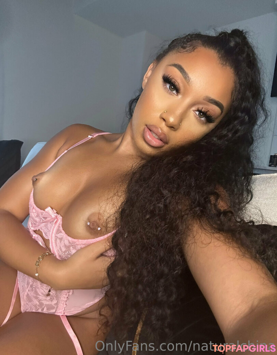 Nacktes geleaktes OnlyFans-Foto von Bubble Booty #1394