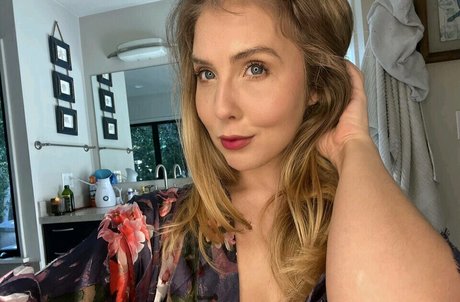 Lena Paul