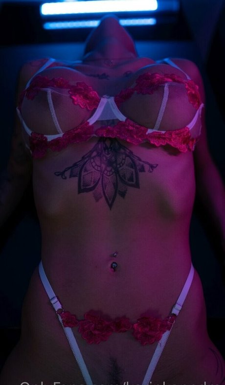 Nacktes geleaktes OnlyFans-Foto von Karinkapedro
