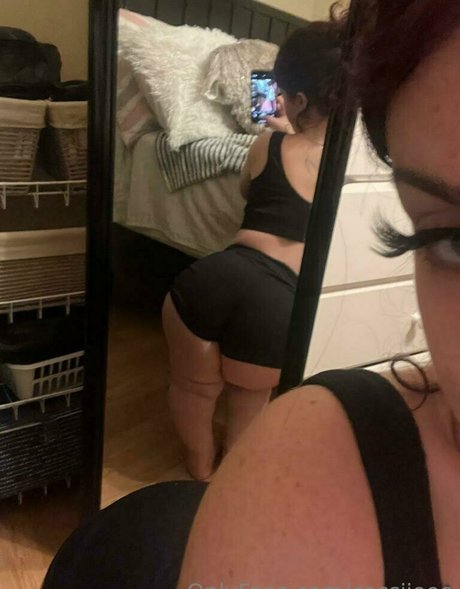 Nacktes geleaktes OnlyFans-Foto von Cassie