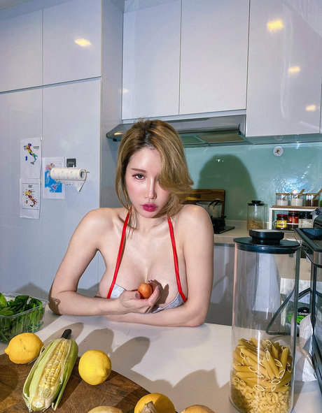 Yui Xin