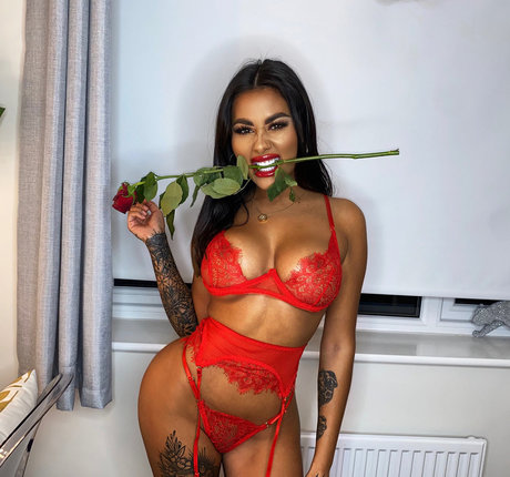 Nacktes geleaktes OnlyFans-Foto von Nikita Jasmine