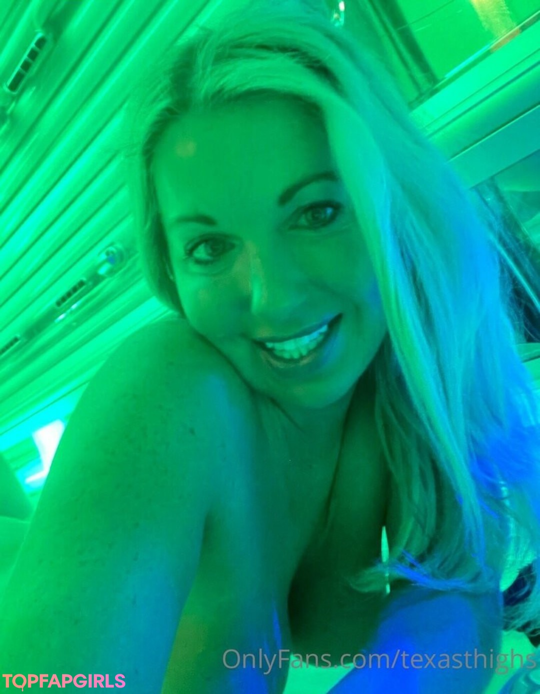 Nacktes geleaktes OnlyFans-Foto von Texasthighs #1023