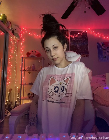 Nacktes geleaktes OnlyFans-Foto von Heyeunhae