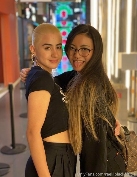 RaeLilBlack
