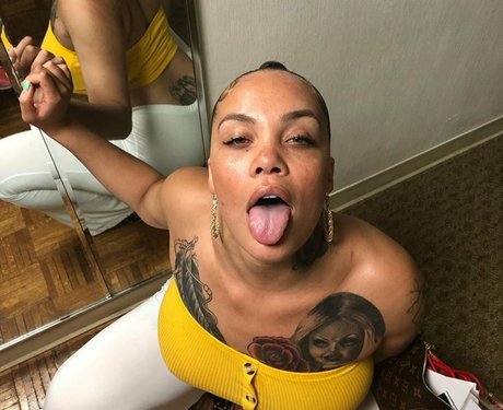 Nacktes geleaktes OnlyFans-Foto von Saragold