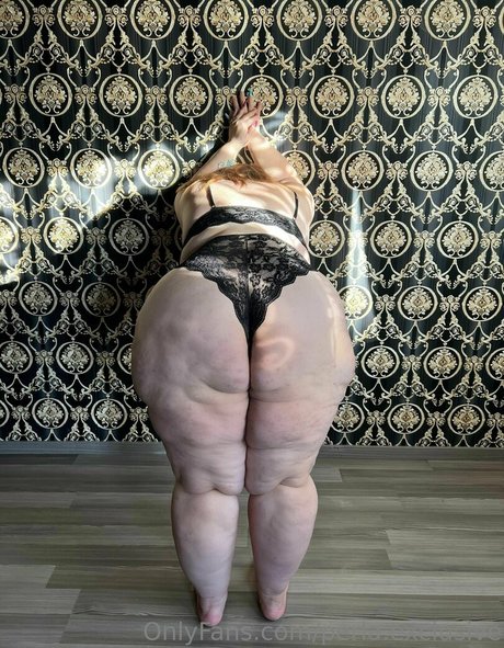 Nacktes geleaktes OnlyFans-Foto von Perlaexclusive