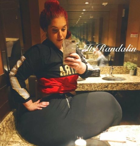 Nacktes geleaktes OnlyFans-Foto von Itsrandalin