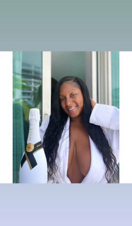 Nacktes geleaktes OnlyFans-Foto von Therealchanellealicia