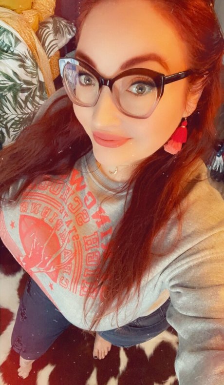 Nacktes geleaktes OnlyFans-Foto von Allie Wayne