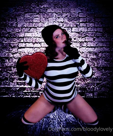 Nacktes geleaktes OnlyFans-Foto von Bloodylovely