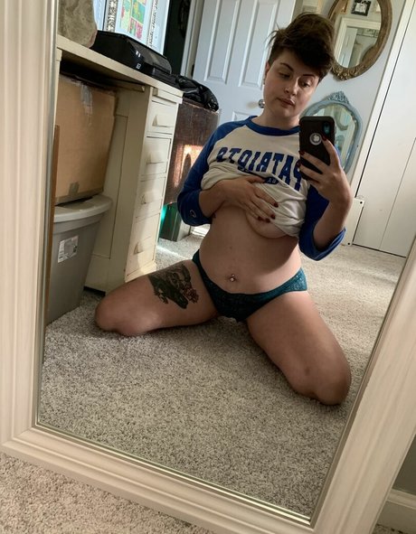 Nacktes geleaktes OnlyFans-Foto von Vintagevogue