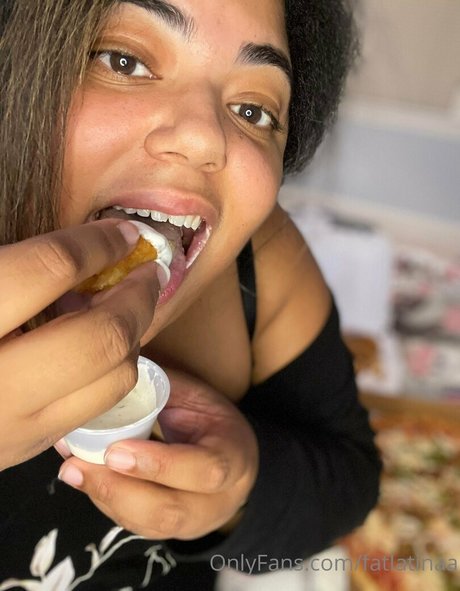 Nacktes geleaktes OnlyFans-Foto von Fatlatinaa