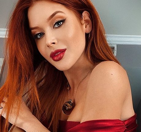 Nacktes geleaktes OnlyFans-Foto von Xorenee