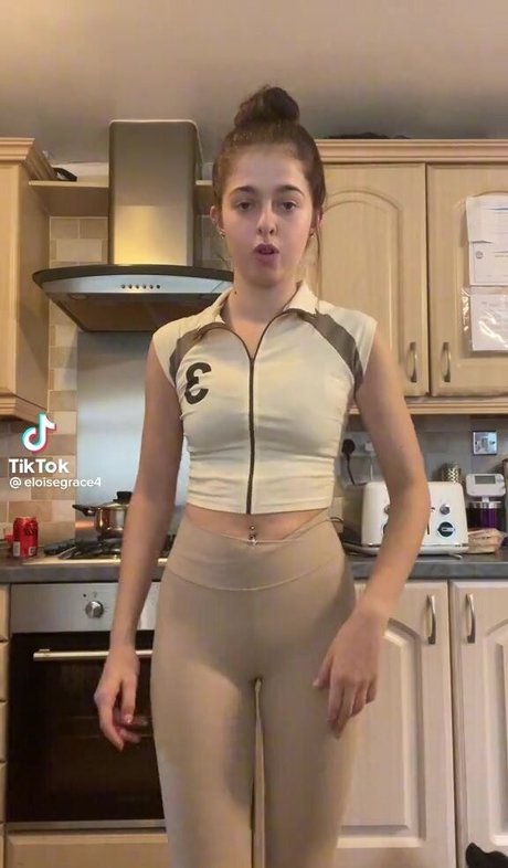 Nacktes geleaktes OnlyFans-Foto von Bellapixi