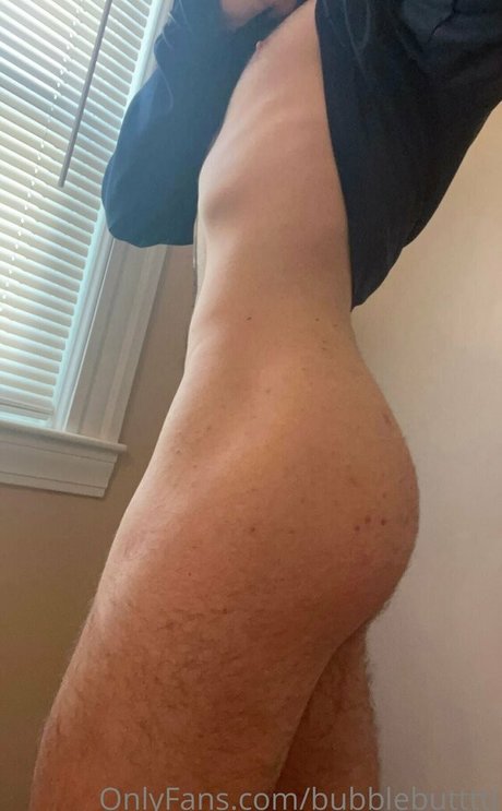 Nacktes geleaktes OnlyFans-Foto von Bubblebuttttj