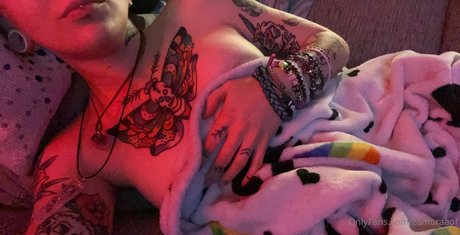 Nacktes geleaktes OnlyFans-Foto von Zamoraaof