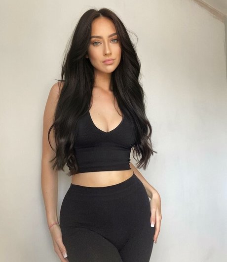 Nacktes geleaktes OnlyFans-Foto von Mk6liv