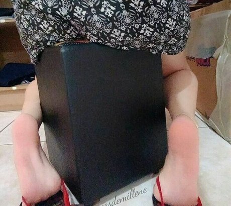 Nacktes geleaktes OnlyFans-Foto von Millenecarolina