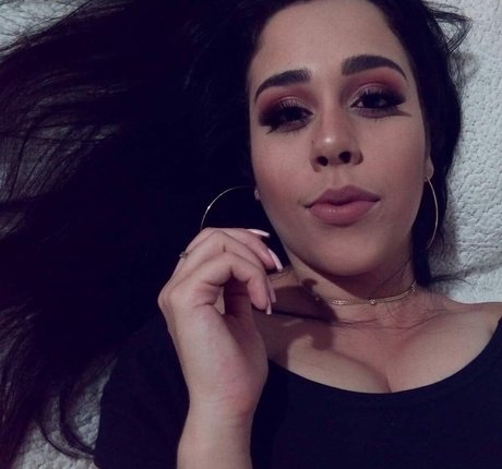 Nacktes geleaktes OnlyFans-Foto von Millenecarolina