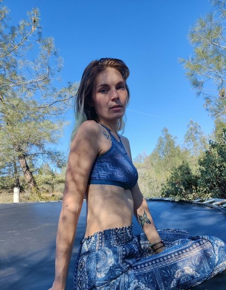 Badbluebee