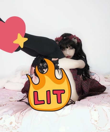 Nacktes geleaktes OnlyFans-Foto von Momobaramomo
