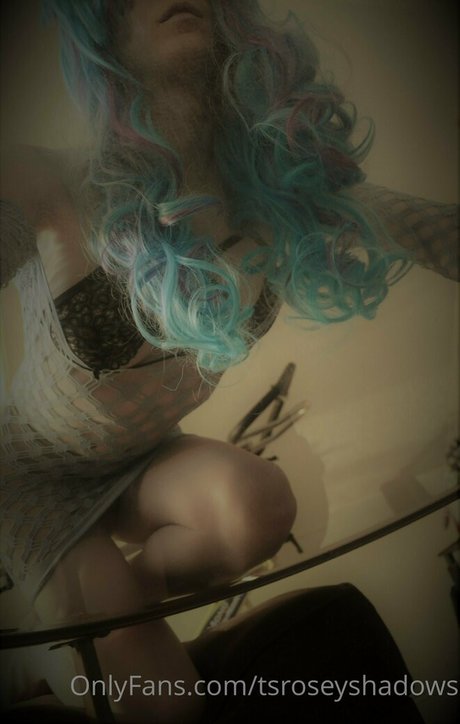 Tsroseyshadows