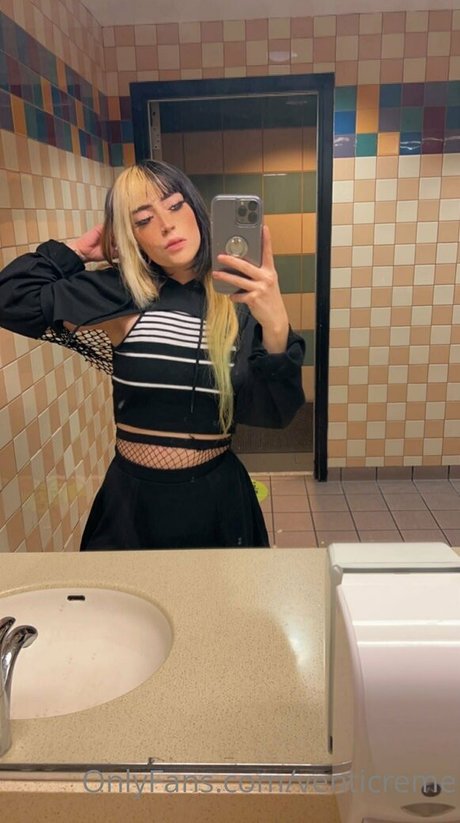 Nacktes geleaktes OnlyFans-Foto von Venticreme