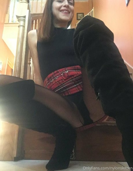 Nylonskitten