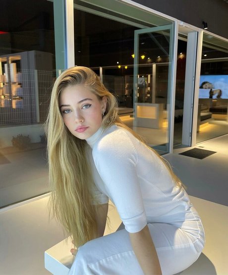 Nacktes geleaktes OnlyFans-Foto von Tatiana Kaer