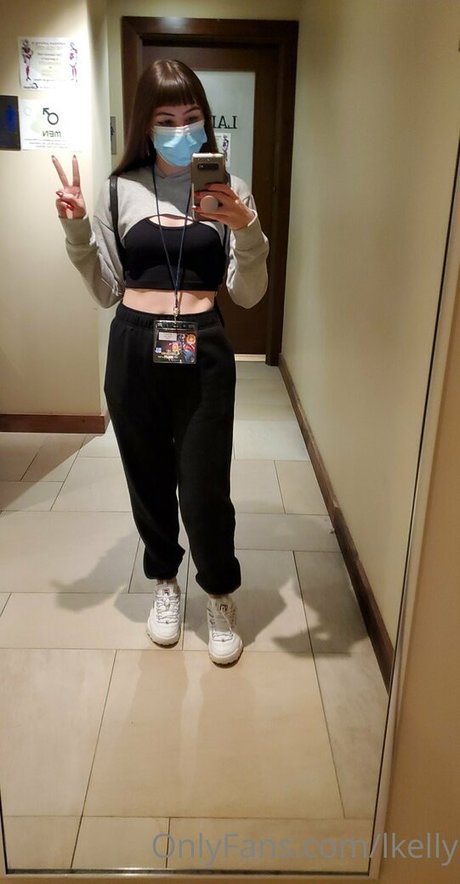Nacktes geleaktes OnlyFans-Foto von Lkelly