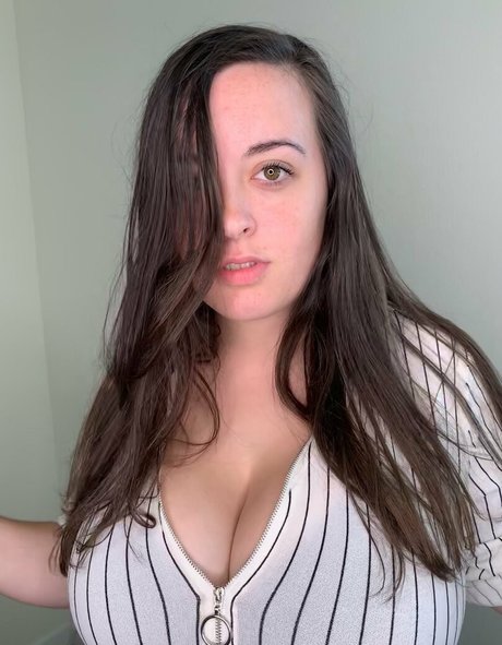 Nacktes geleaktes OnlyFans-Foto von Stefjuicy
