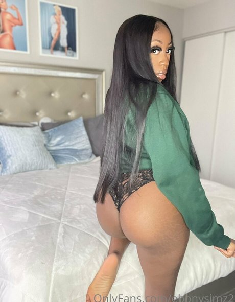 Ebonysimz2