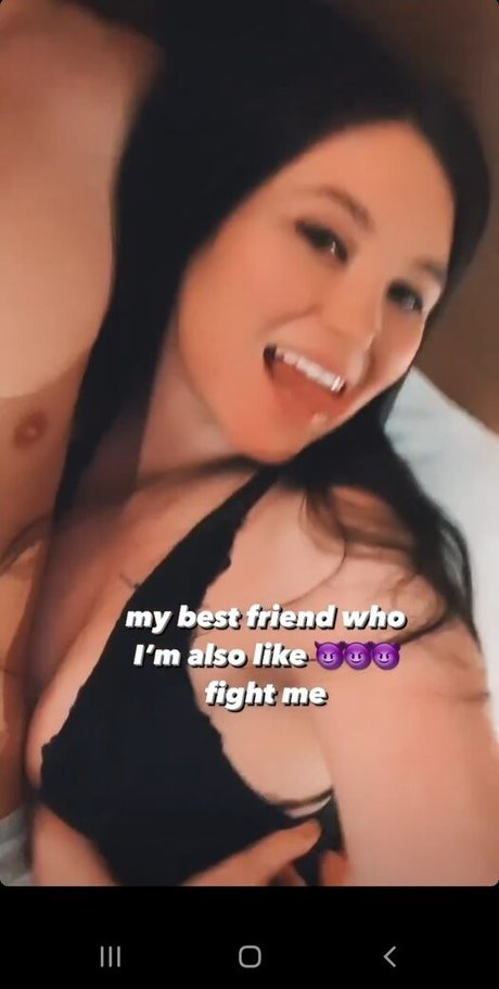 Selena Usaf Babe