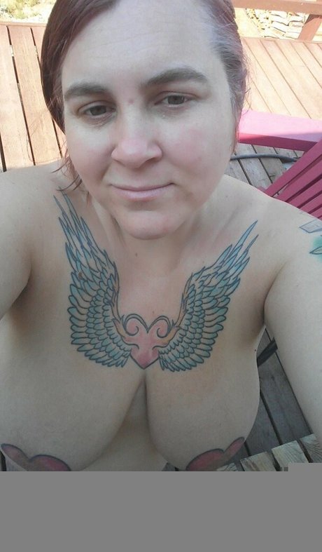 Nacktes geleaktes OnlyFans-Foto von Celeste Woodrow