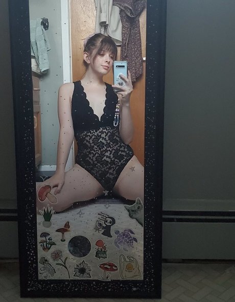 Nacktes geleaktes OnlyFans-Foto von Dianalikesclowns