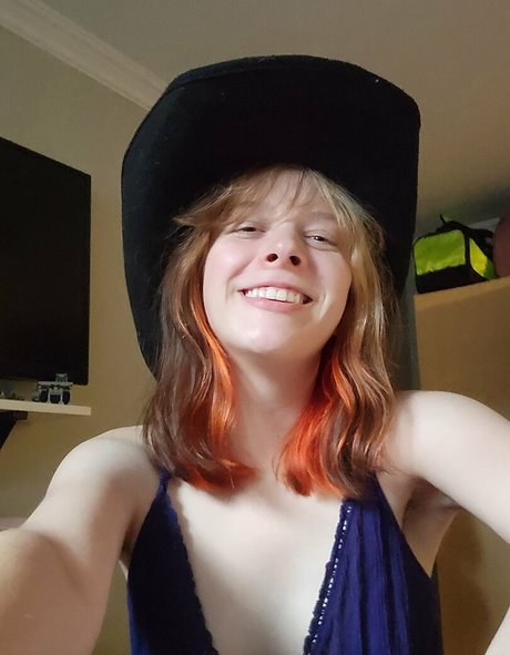 Nacktes geleaktes OnlyFans-Foto von Dianalikesclowns